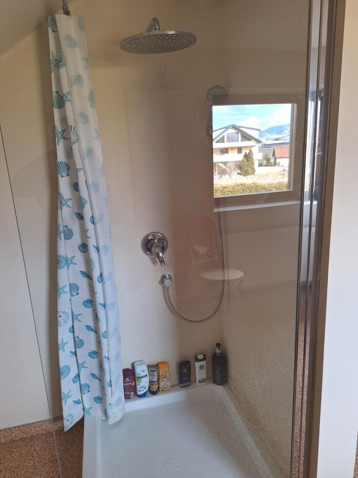 Urlaubstraum Appartement Sankt Veit an der Glan Buitenkant foto